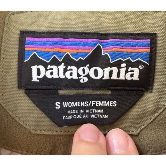 Patagonia Down Filled Puffer Vest Size Small Women’s Green Zip/Snap Front - Picture 3 of 8